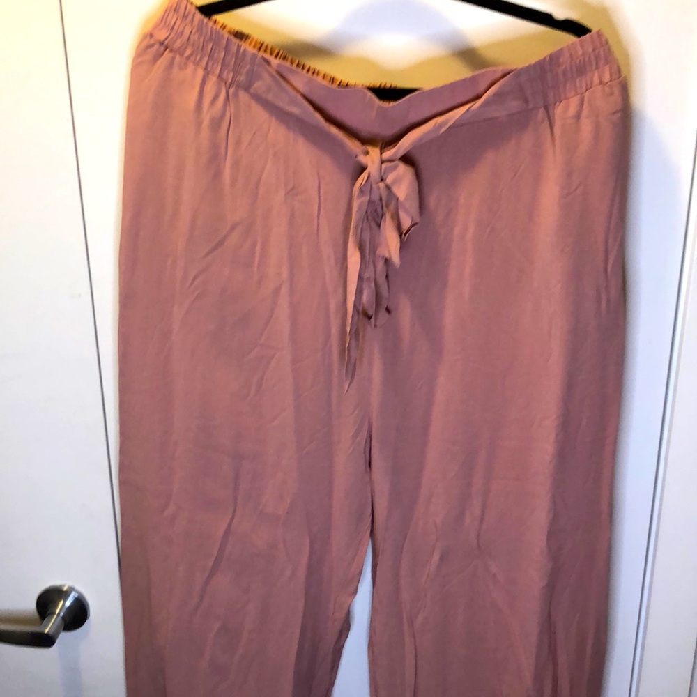 URBAN PLANET palazzo style pants
